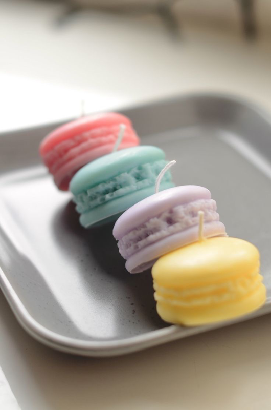 Mini Macaroon Candle